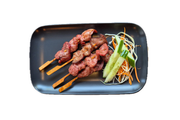 S1. Mů Ping - marinované vepřové špízy s lepivou rýží